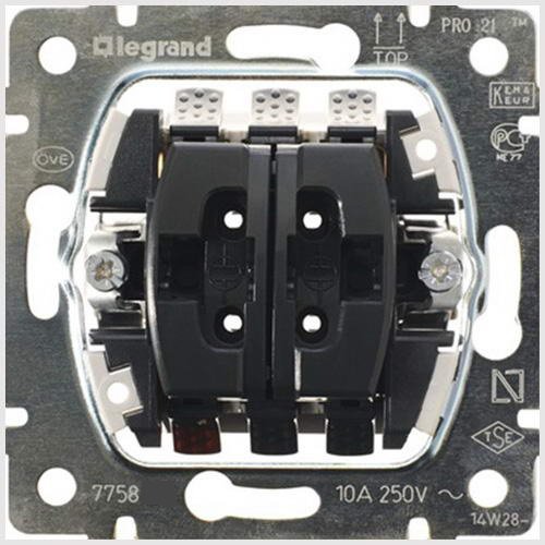 Фото Механизм управления приводами Legrand Galea Life с блокировкой двухклавишный 10 А, 250 В~